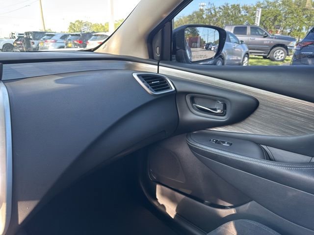 Used 2018 Nissan Murano SV FWD image 30