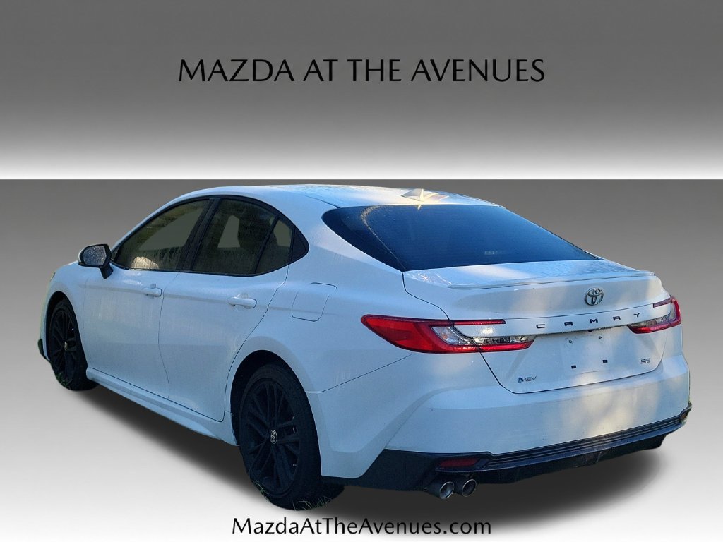 Used 2025 Toyota Camry SE w/ Convenience Package FWD image 24