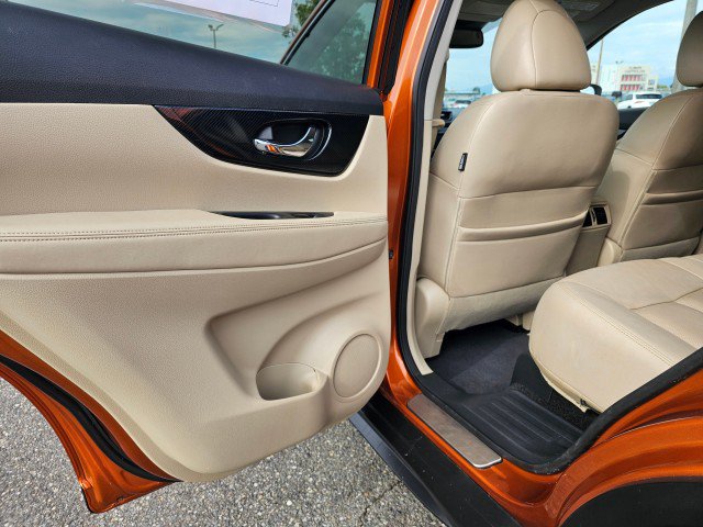 Used 2019 Nissan Rogue SL AWD/4WD image 23