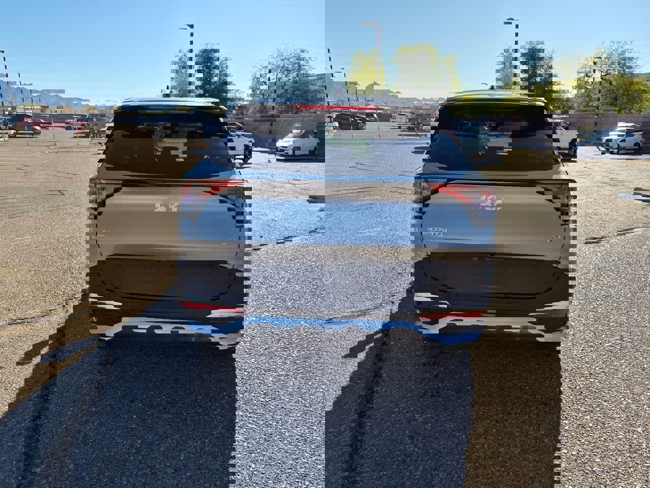 Used 2024 Kia Sportage LX image 4