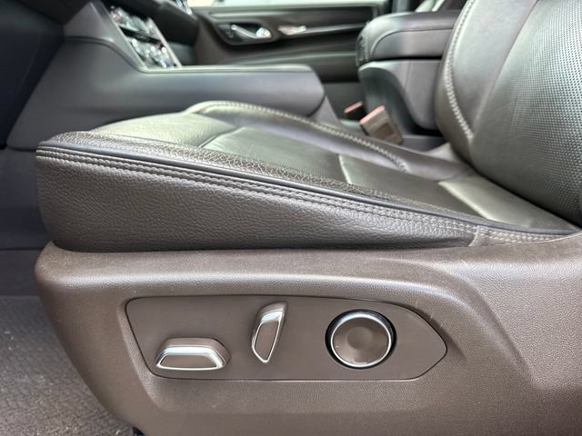 Used 2021 GMC Yukon XL Denali w/ Denali Premium Package RWD image 27