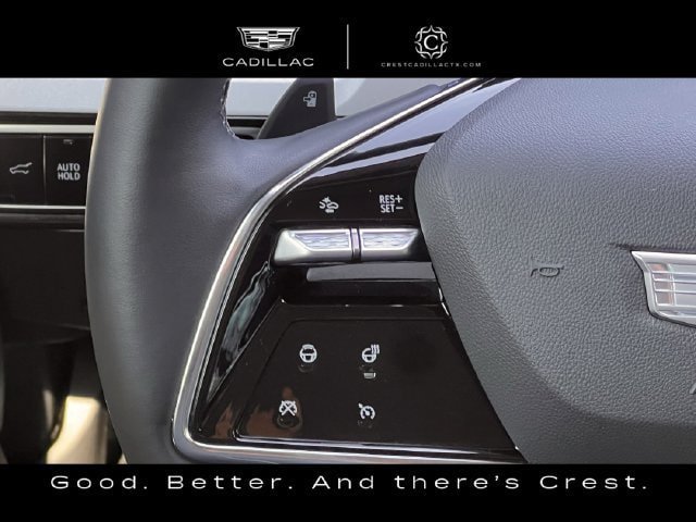 Certified 2025 Cadillac Optiq Luxury 2 AWD/4WD image 17