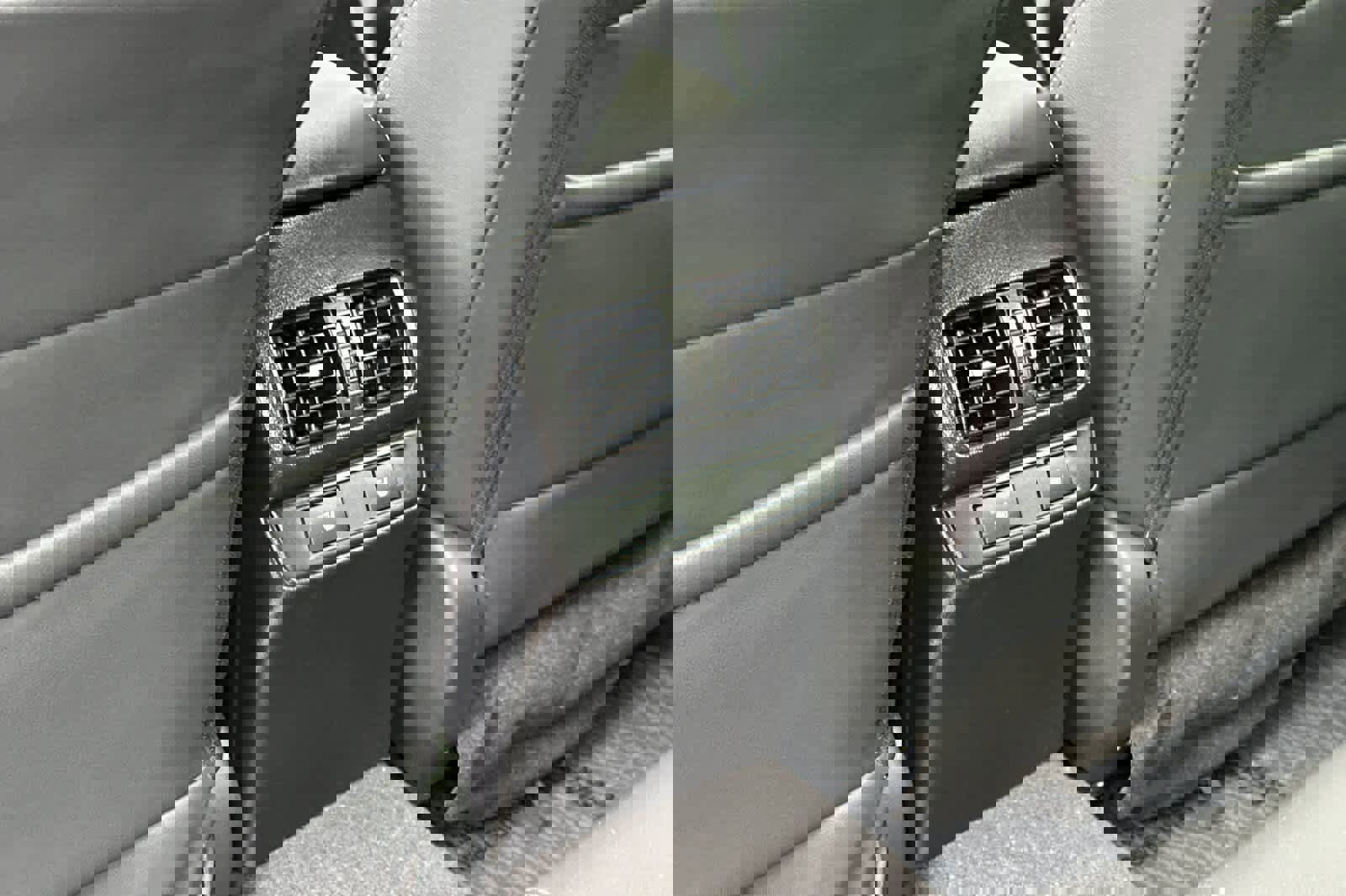 Used 2016 Subaru Outback 2.5i Limited image 14