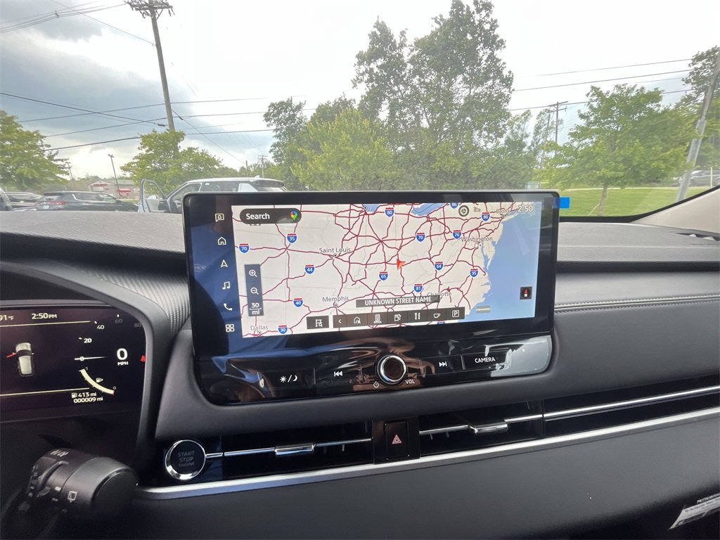 New 2025 Mitsubishi Outlander SE image 18