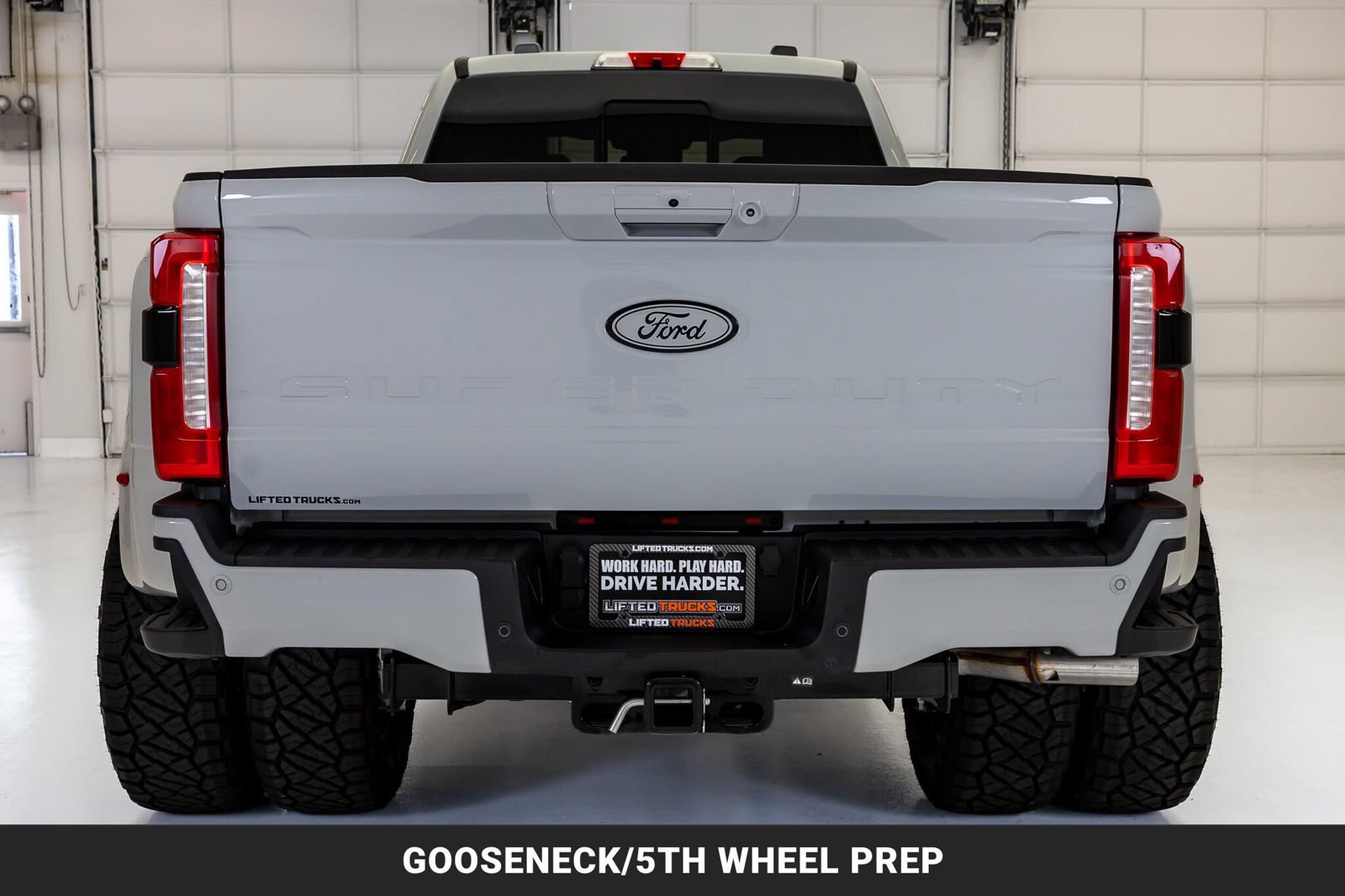 Used 2026 Ford F450 Lariat w/ Lariat Premium Package AWD/4WD image 7