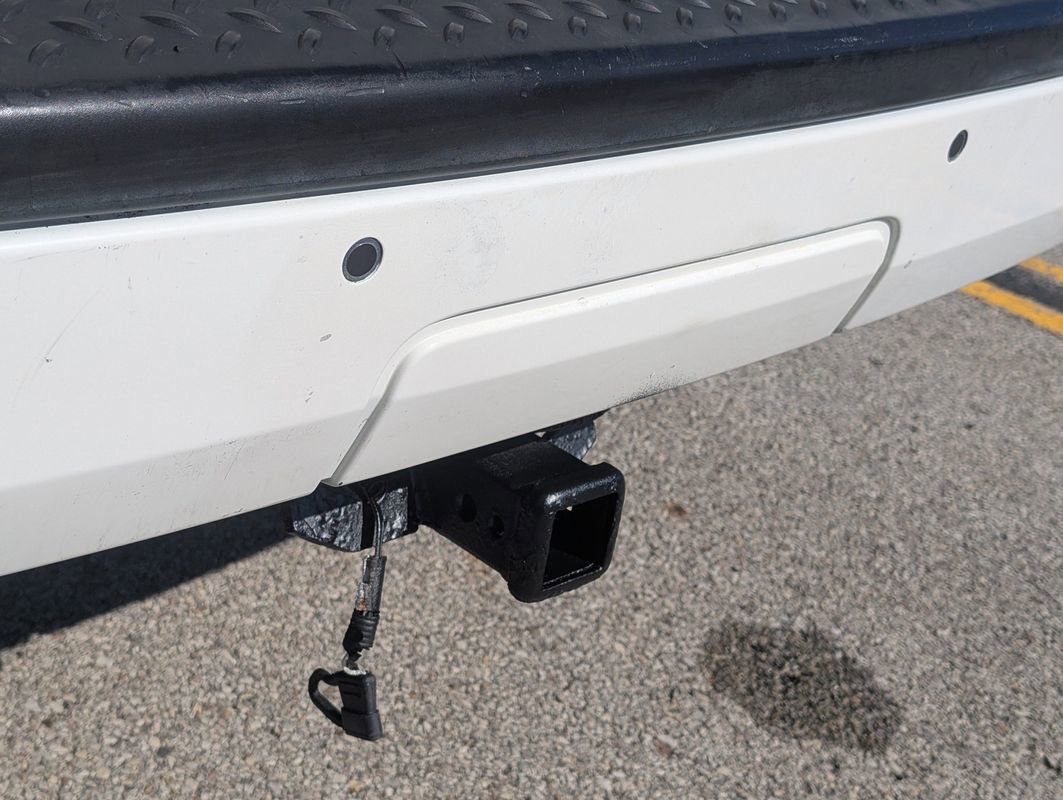 Used 2010 Jeep Commander Sport w/ Sun/Sound Group image 36