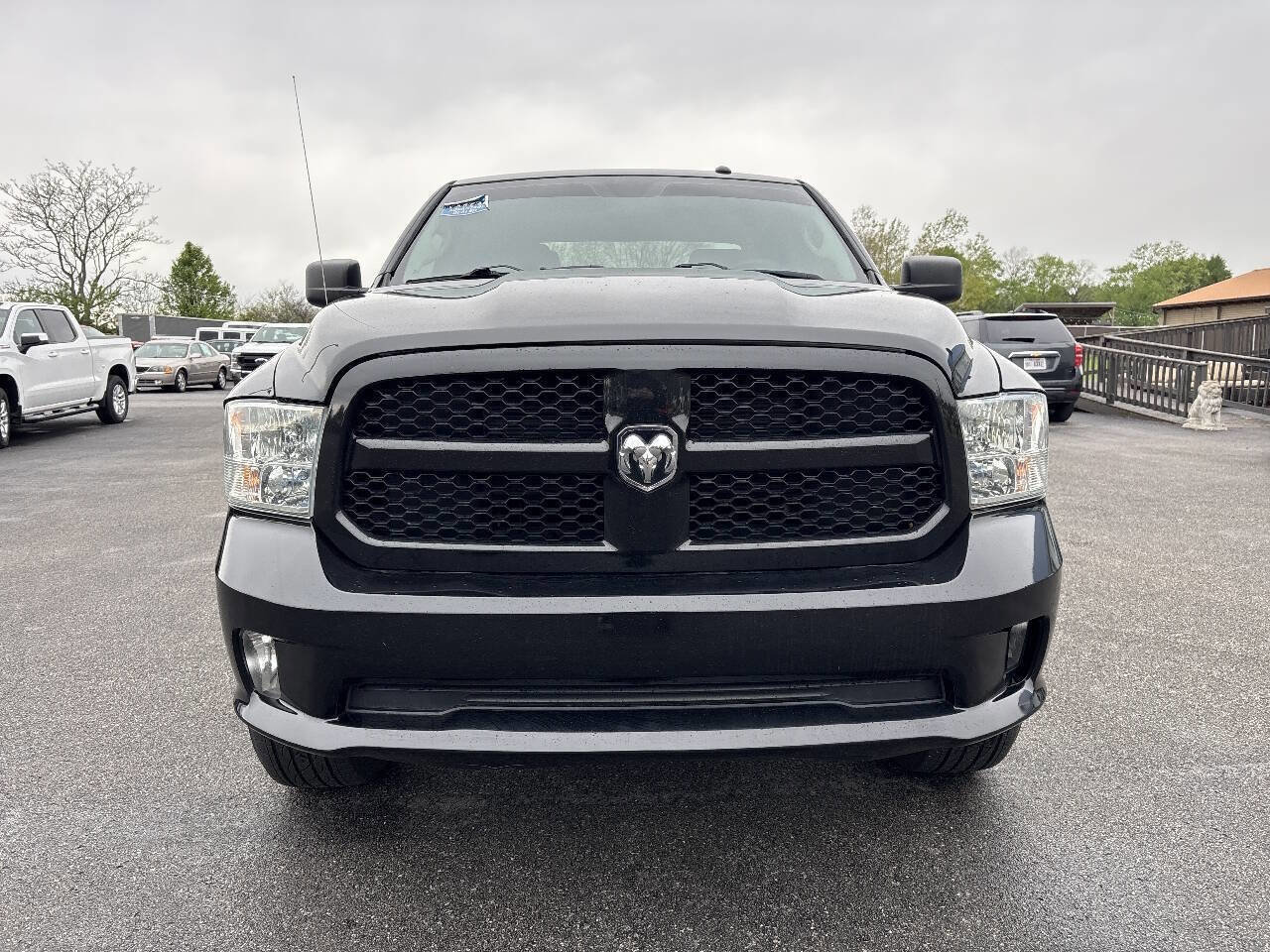 Used 2018 RAM 1500 Express w/ Express Value Package AWD/4WD image 11