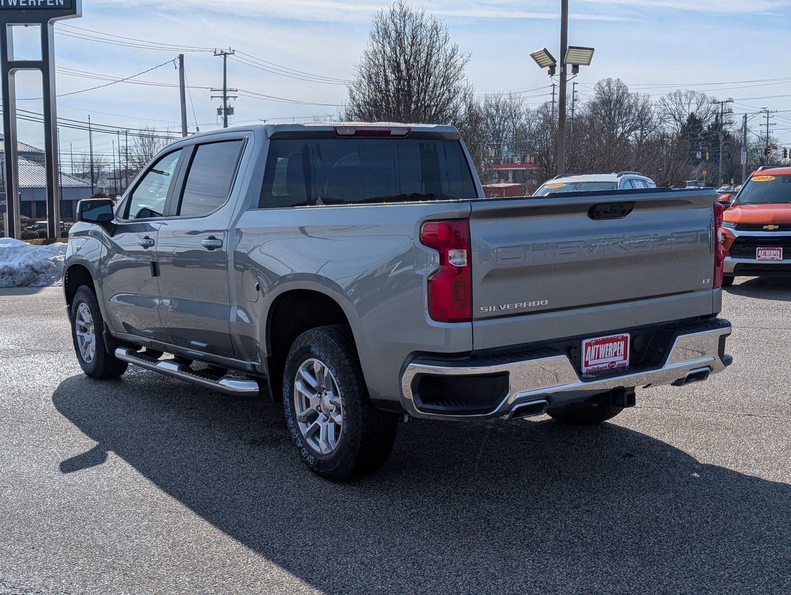 New 2026 Chevrolet Silverado 1500 LT w/ Z71 Off-Road Package image 3