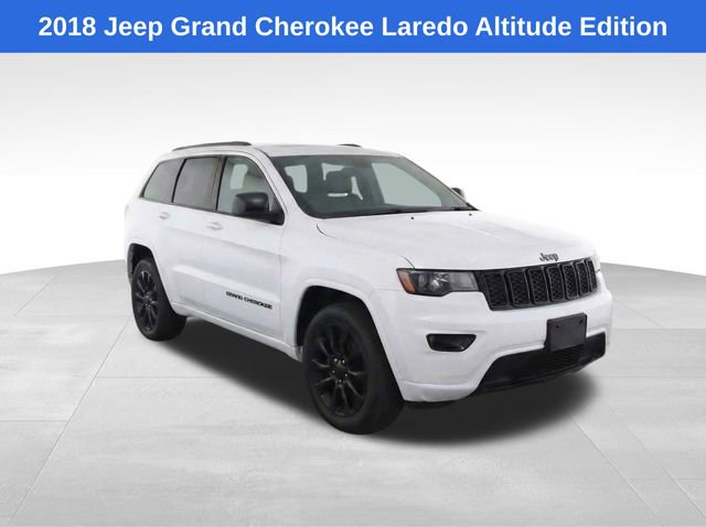 Used 2018 Jeep Grand Cherokee Altitude image 2