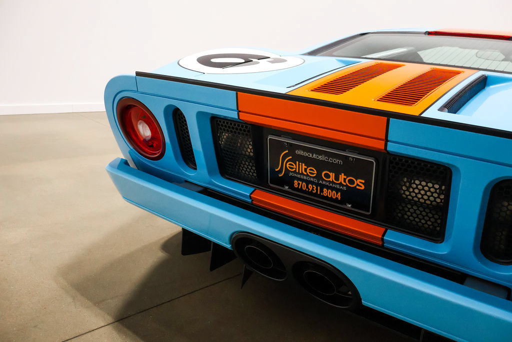 Used 2006 Ford GT RWD image 81