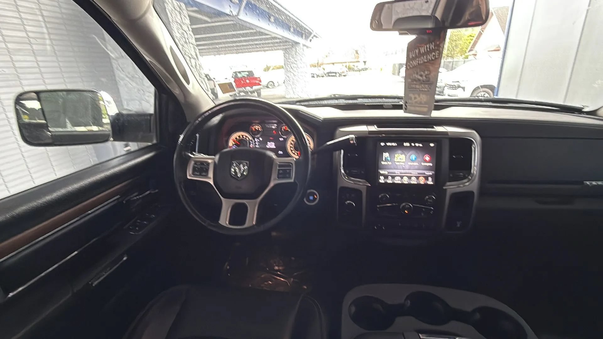 Used 2017 RAM 3500 Laramie w/ Snow Chief Group AWD/4WD image 13
