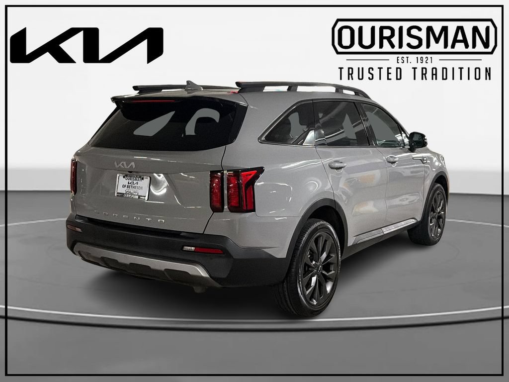 Certified 2022 Kia Sorento X-Line EX AWD/4WD image 4