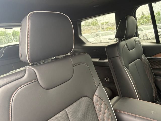 New 2026 Jeep Grand Cherokee L Summit AWD/4WD image 29