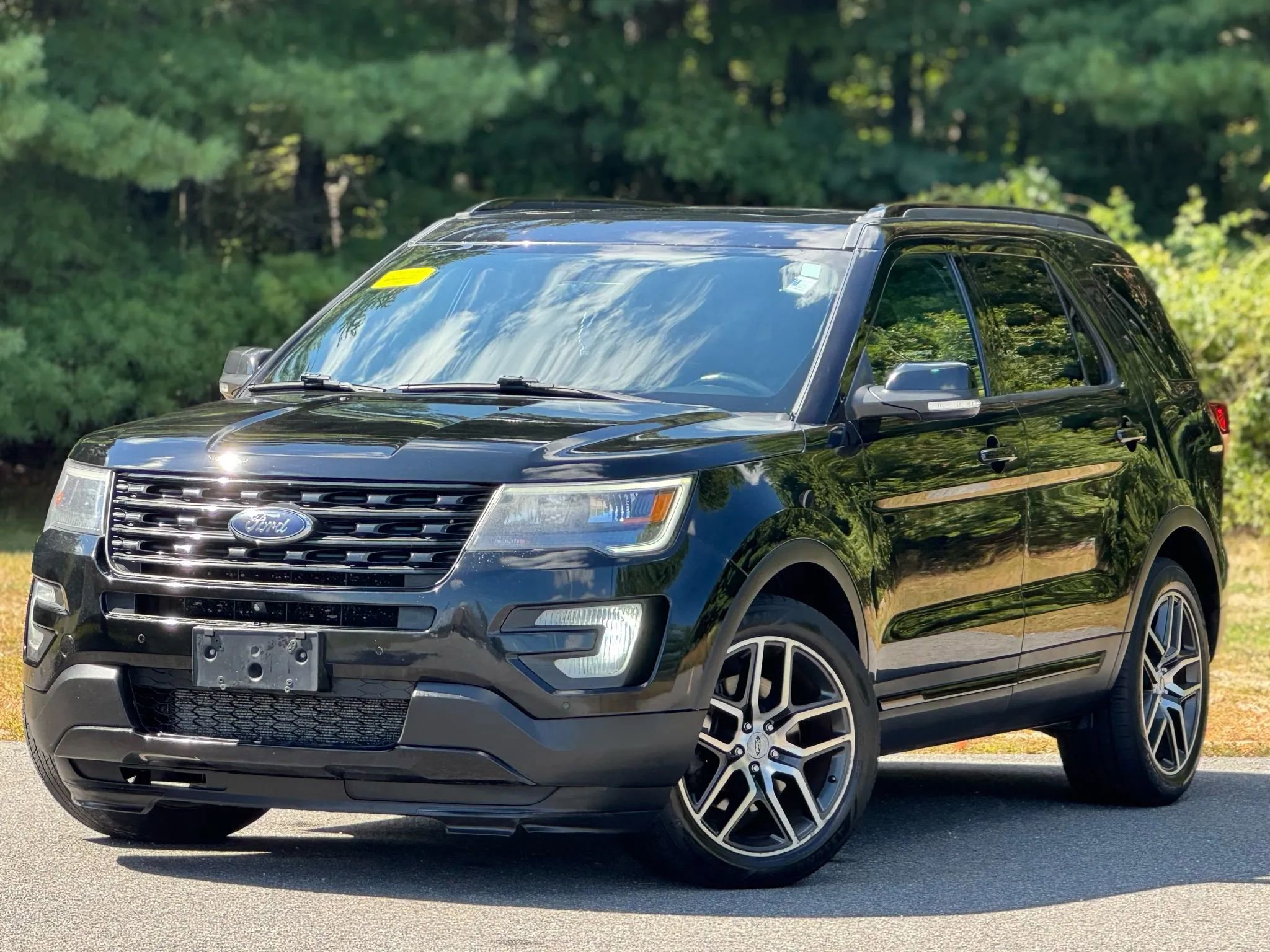 Used 2017 Ford Explorer Sport w/ Equipment Group 401A image 1