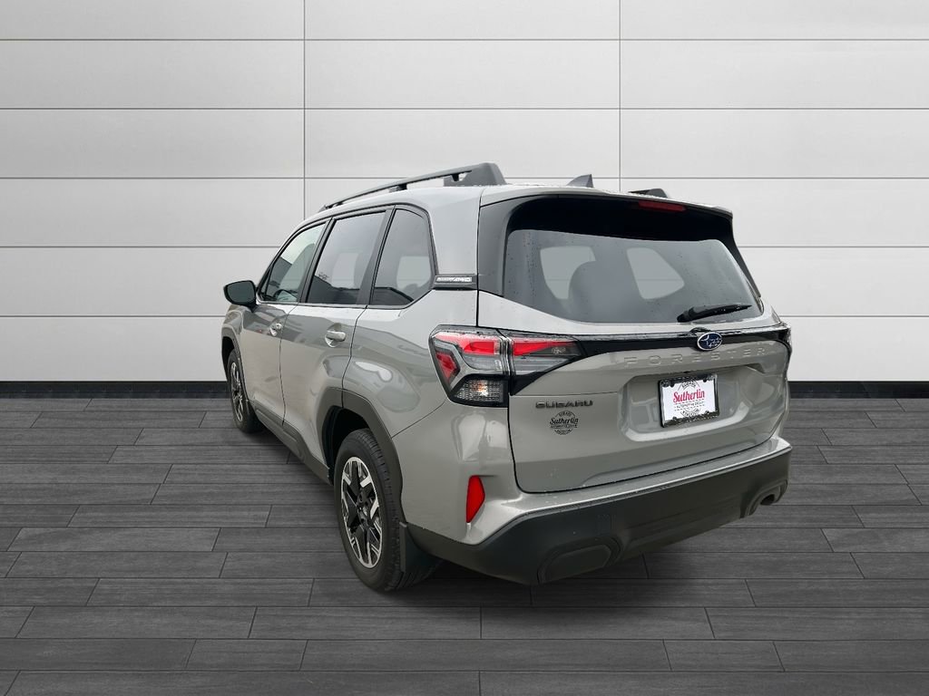 Used 2025 Subaru Forester Premium w/ Convenience Package #2 image 5