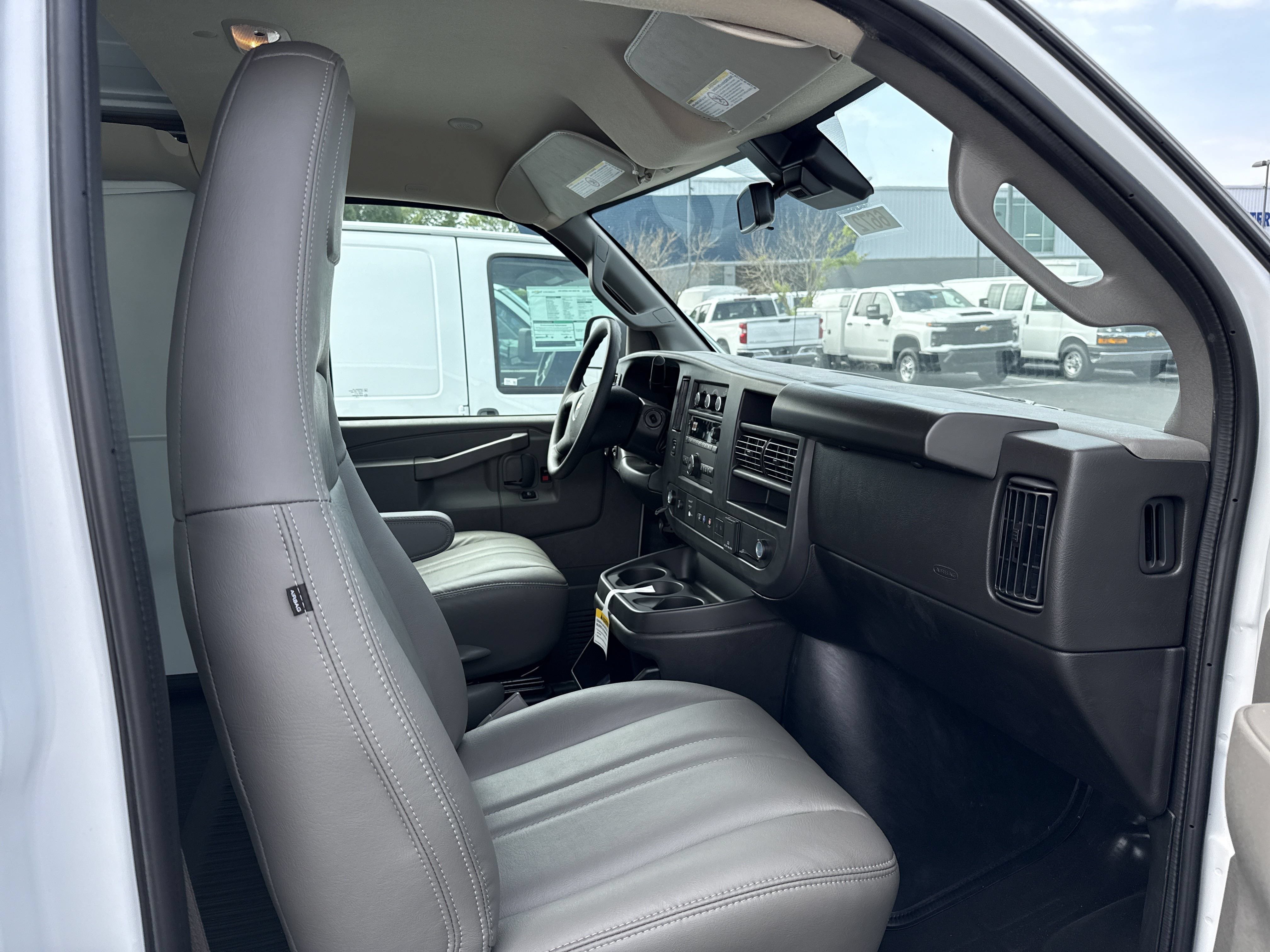 New 2025 Chevrolet Express 3500 w/ Driver Convenience Package RWD image 20
