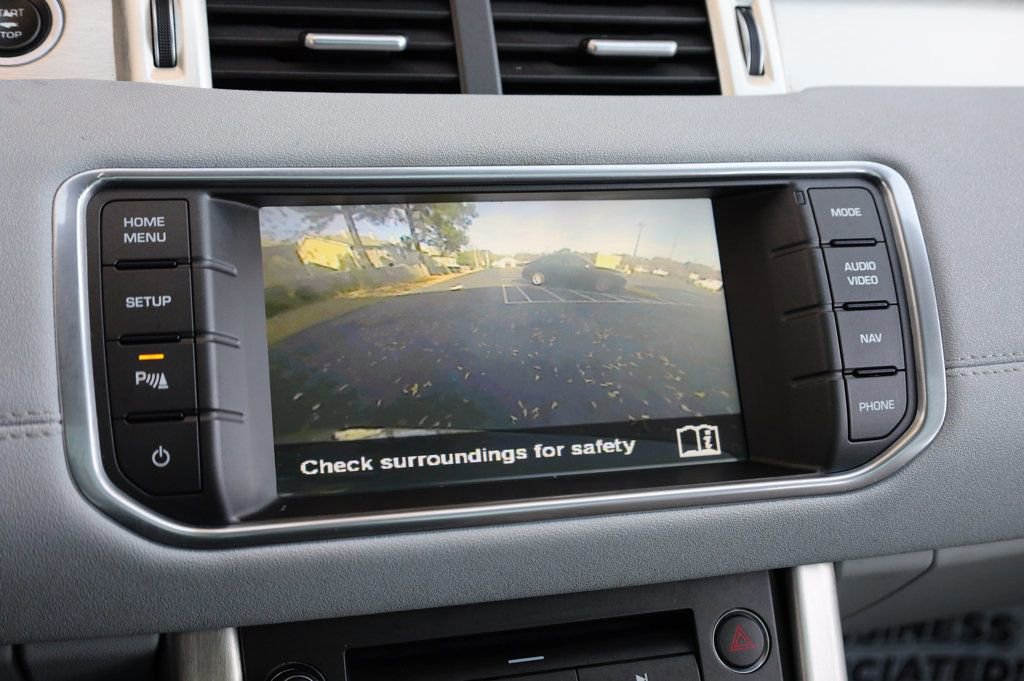 Used 2015 Land Rover Range Rover Evoque Pure Plus image 34