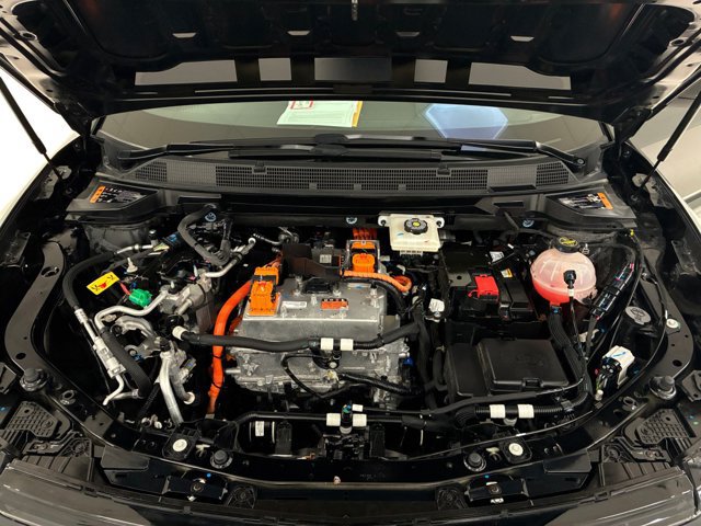 Certified 2025 Chevrolet Equinox EV RS w/ Convenience Package II AWD/4WD image 11