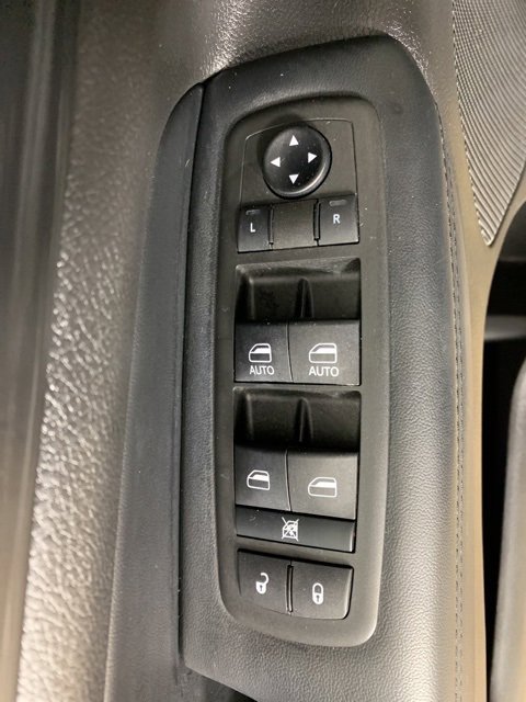 Used 2021 Jeep Grand Cherokee Laredo X image 17