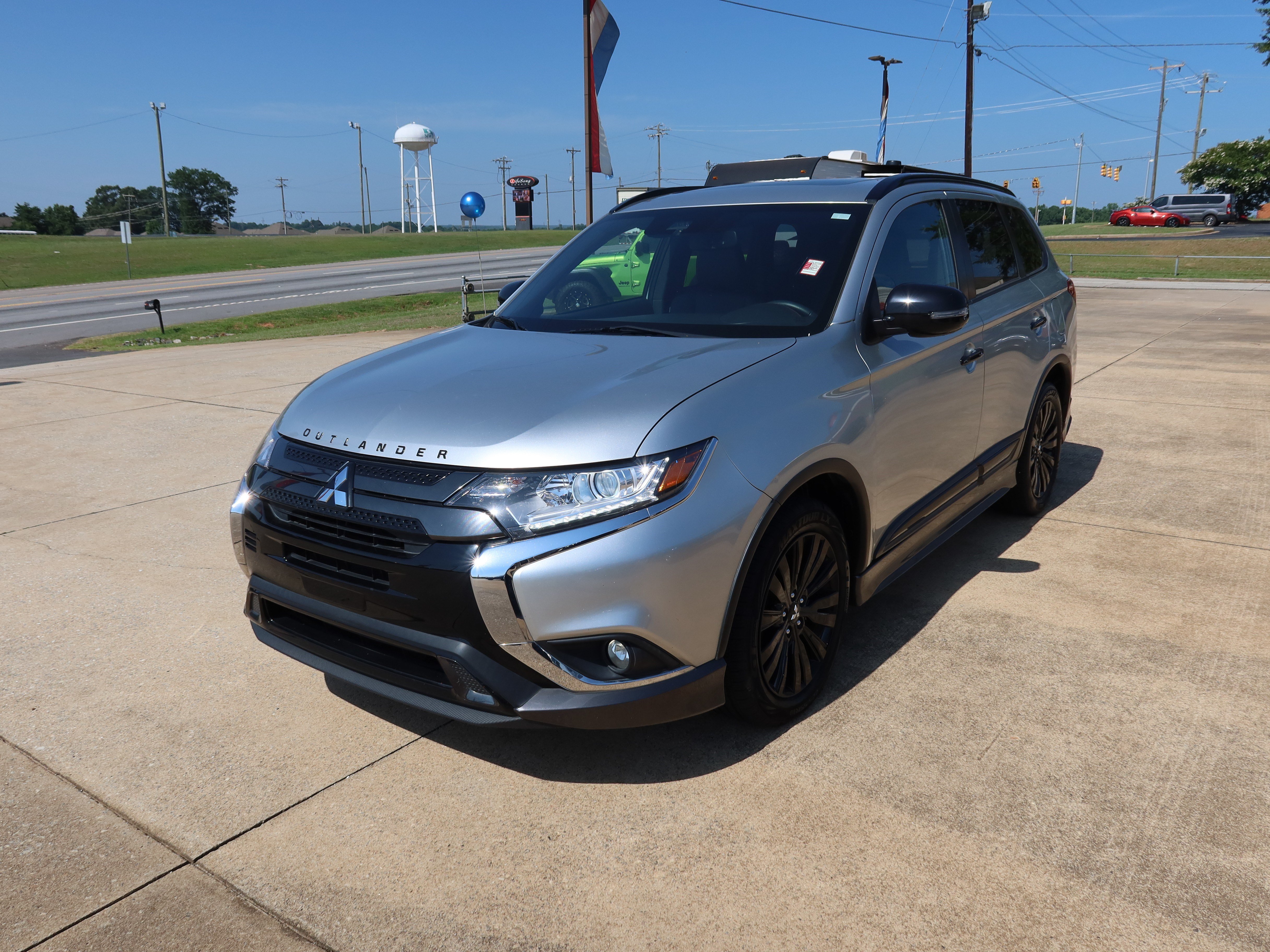Used 2020 Mitsubishi Outlander LE FWD image 9