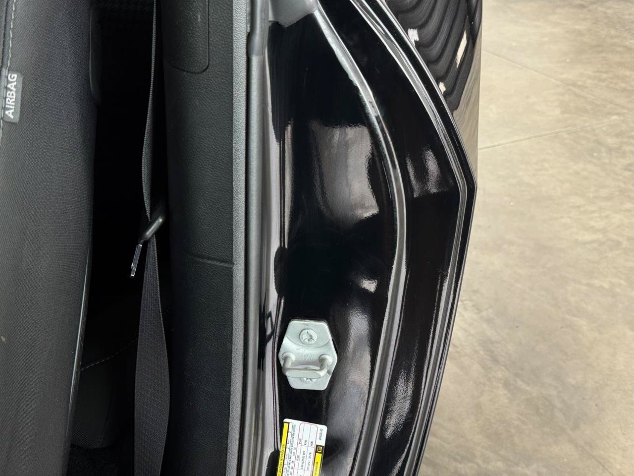 Used 2018 Dodge Challenger R/T Scat Pack w/ Driver Convenience Group RWD image 23