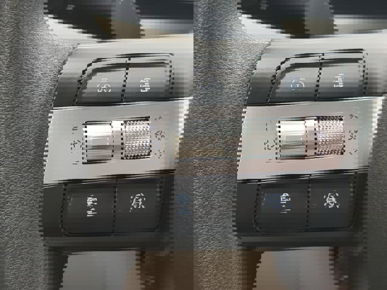 Certified 2025 Hyundai Tucson SE image 23