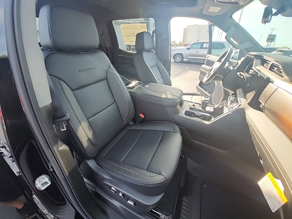New 2026 GMC Sierra 1500 Denali image 16