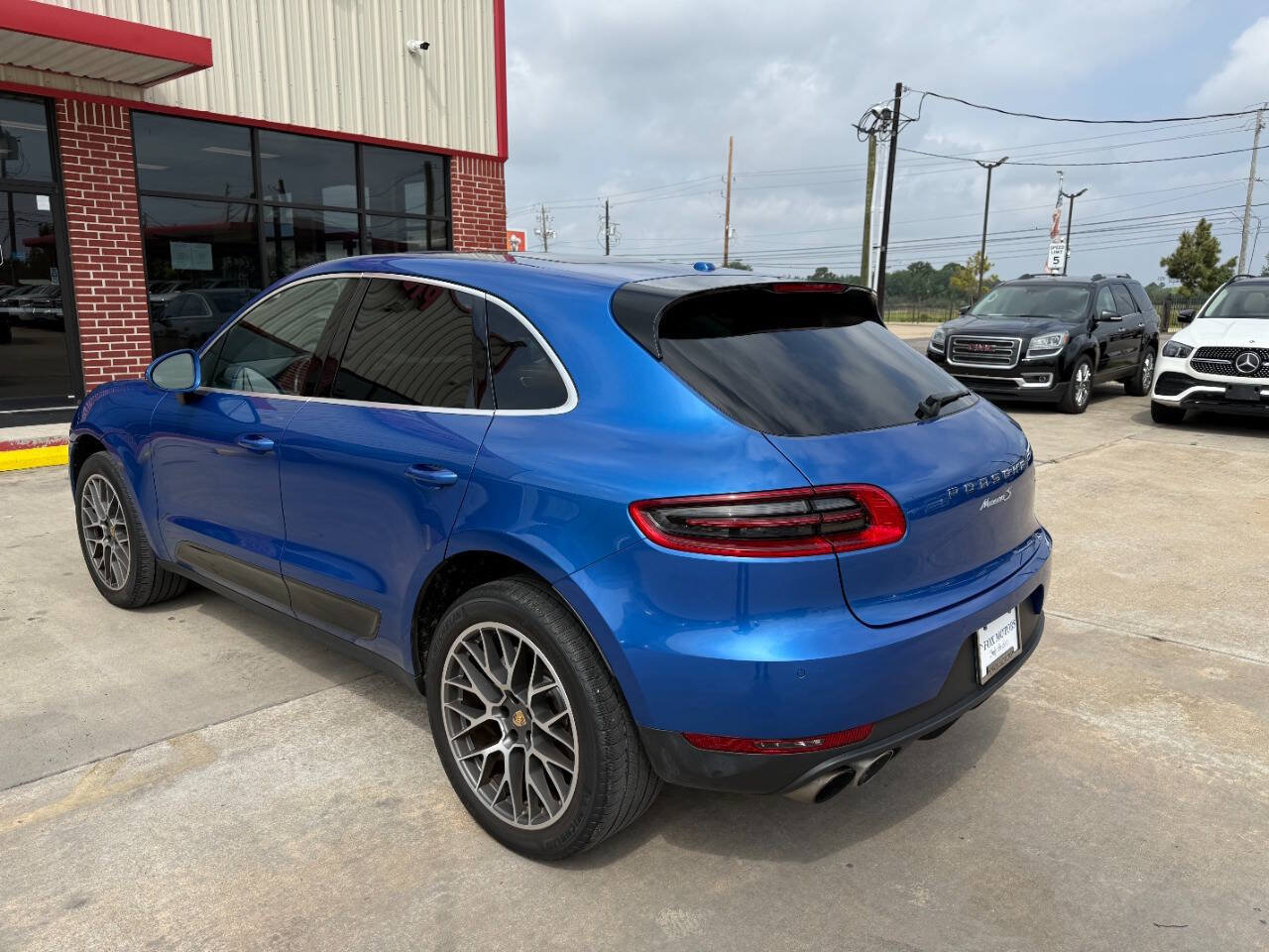 Used 2016 Porsche Macan S AWD/4WD image 6
