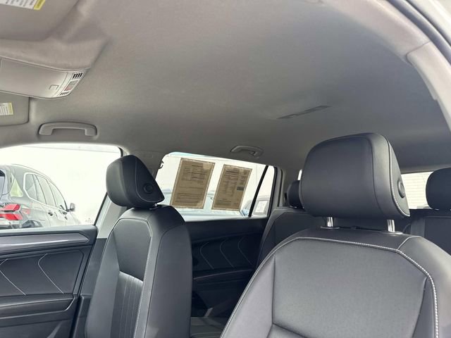 Certified 2023 Volkswagen Tiguan SE image 13