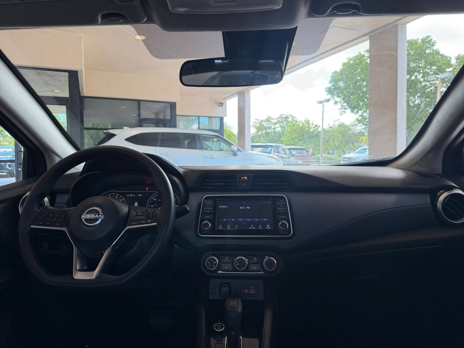 Used 2025 Nissan Versa SV w/ Trunk Package FWD image 27