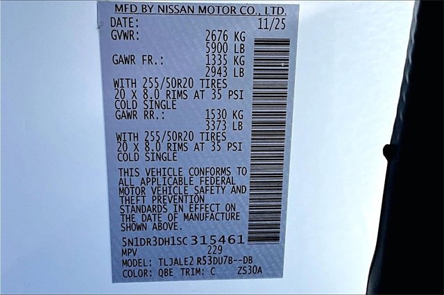 New 2025 Nissan Pathfinder Platinum image 8