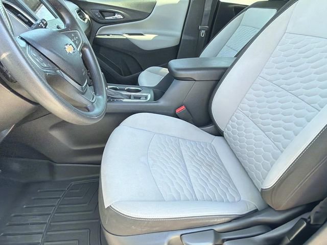 Used 2019 Chevrolet Equinox LS FWD image 18