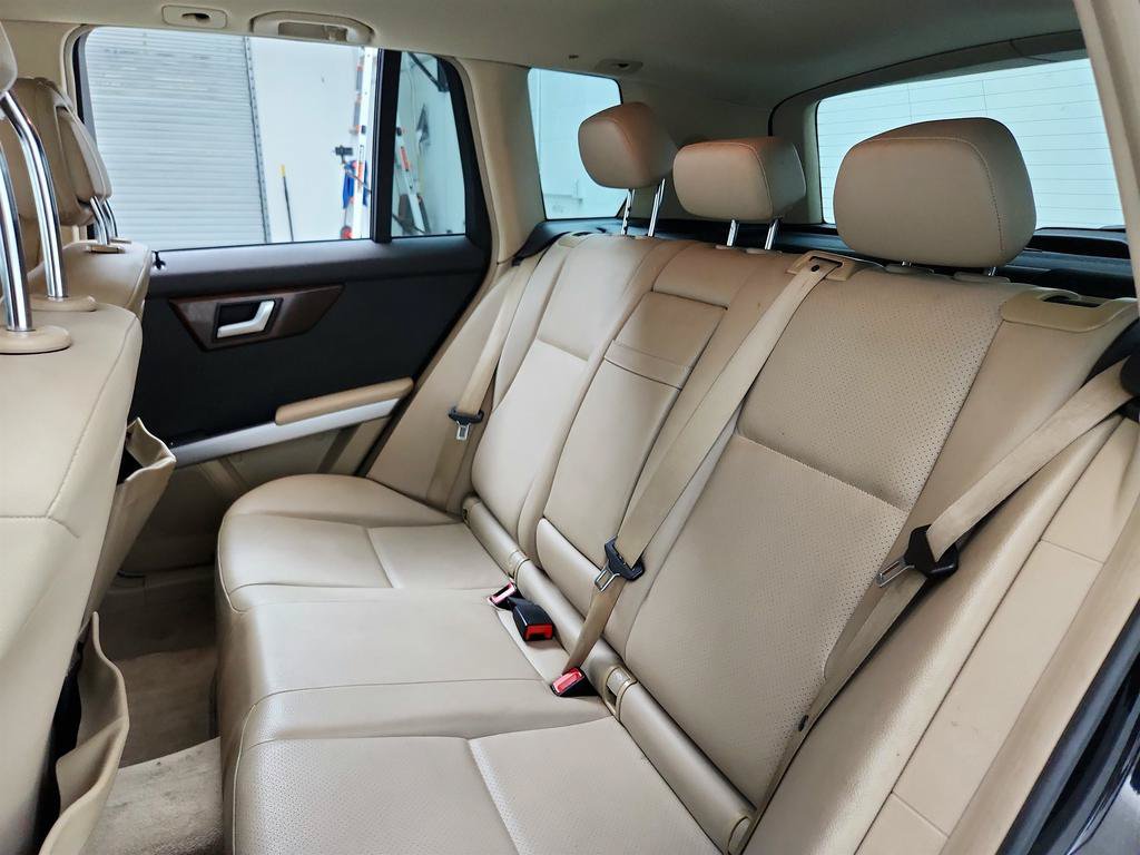 Used 2012 Mercedes-Benz GLK 350 2WD image 24