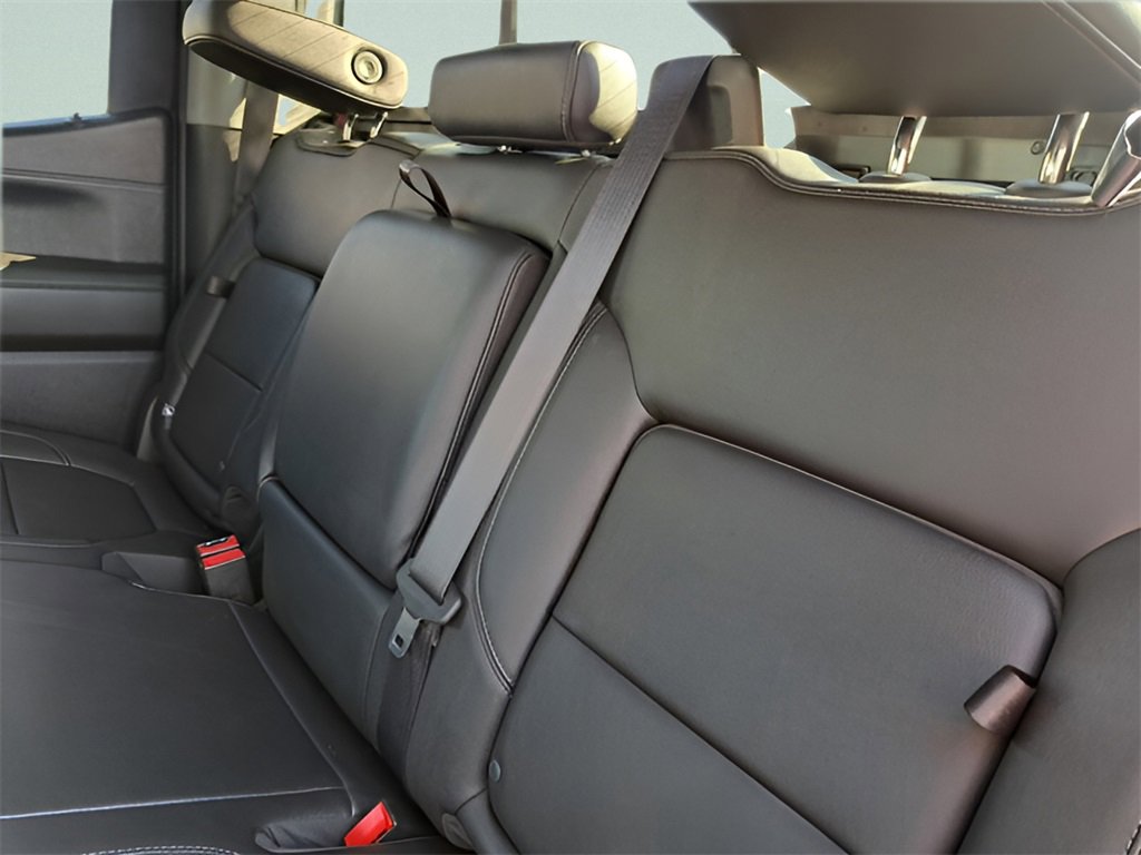 Used 2021 Chevrolet Silverado 1500 LT w/ Convenience Package II image 24