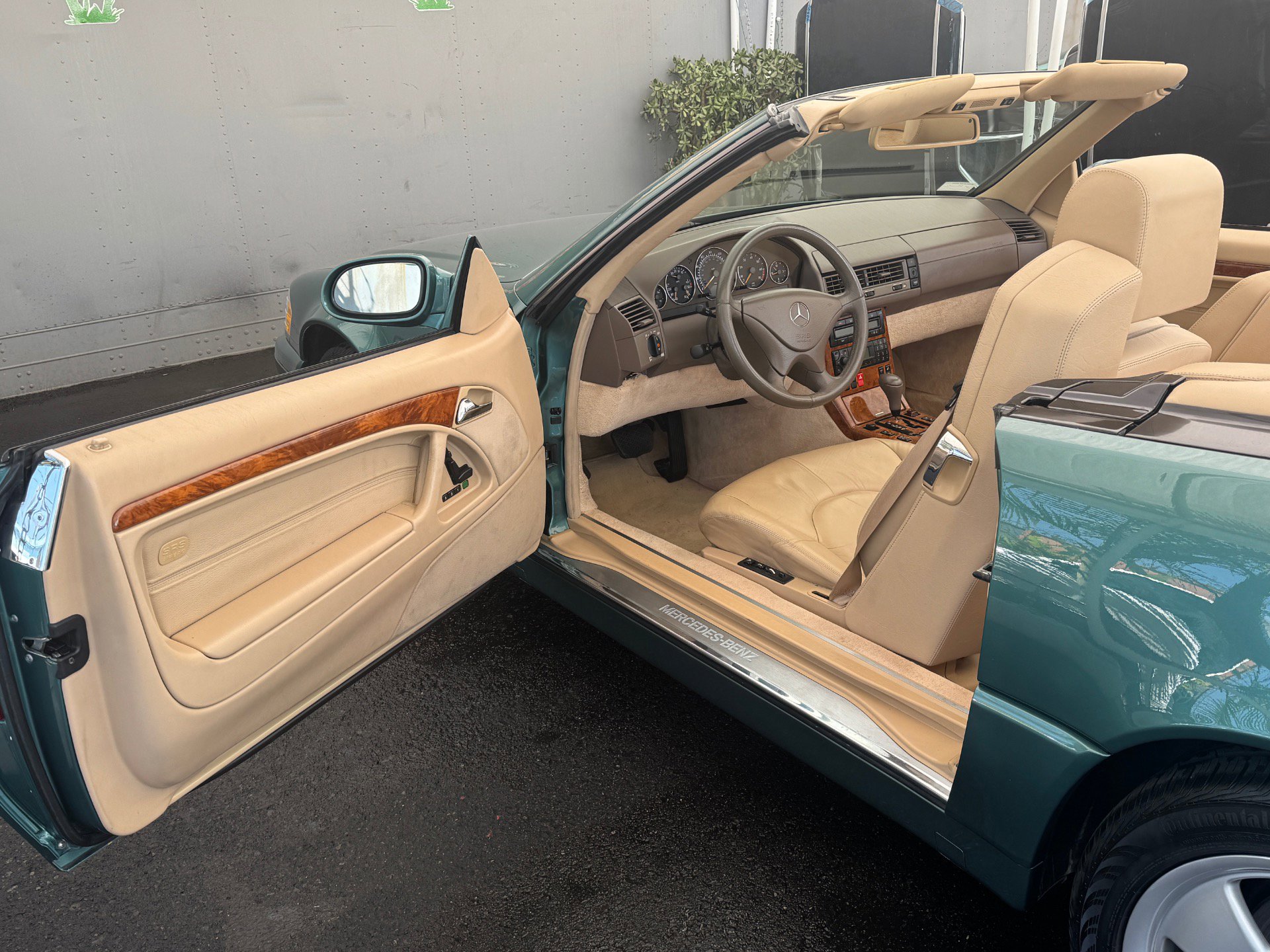 Used 1999 Mercedes-Benz SL 500 image 19