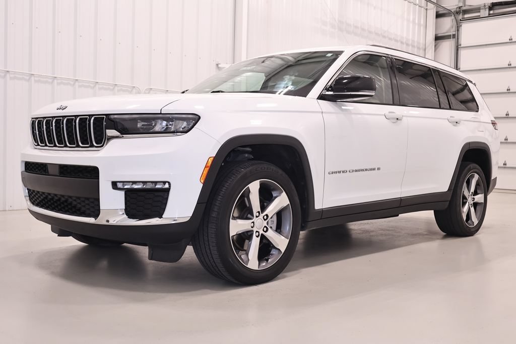 Used 2021 Jeep Grand Cherokee L Limited AWD/4WD image 6