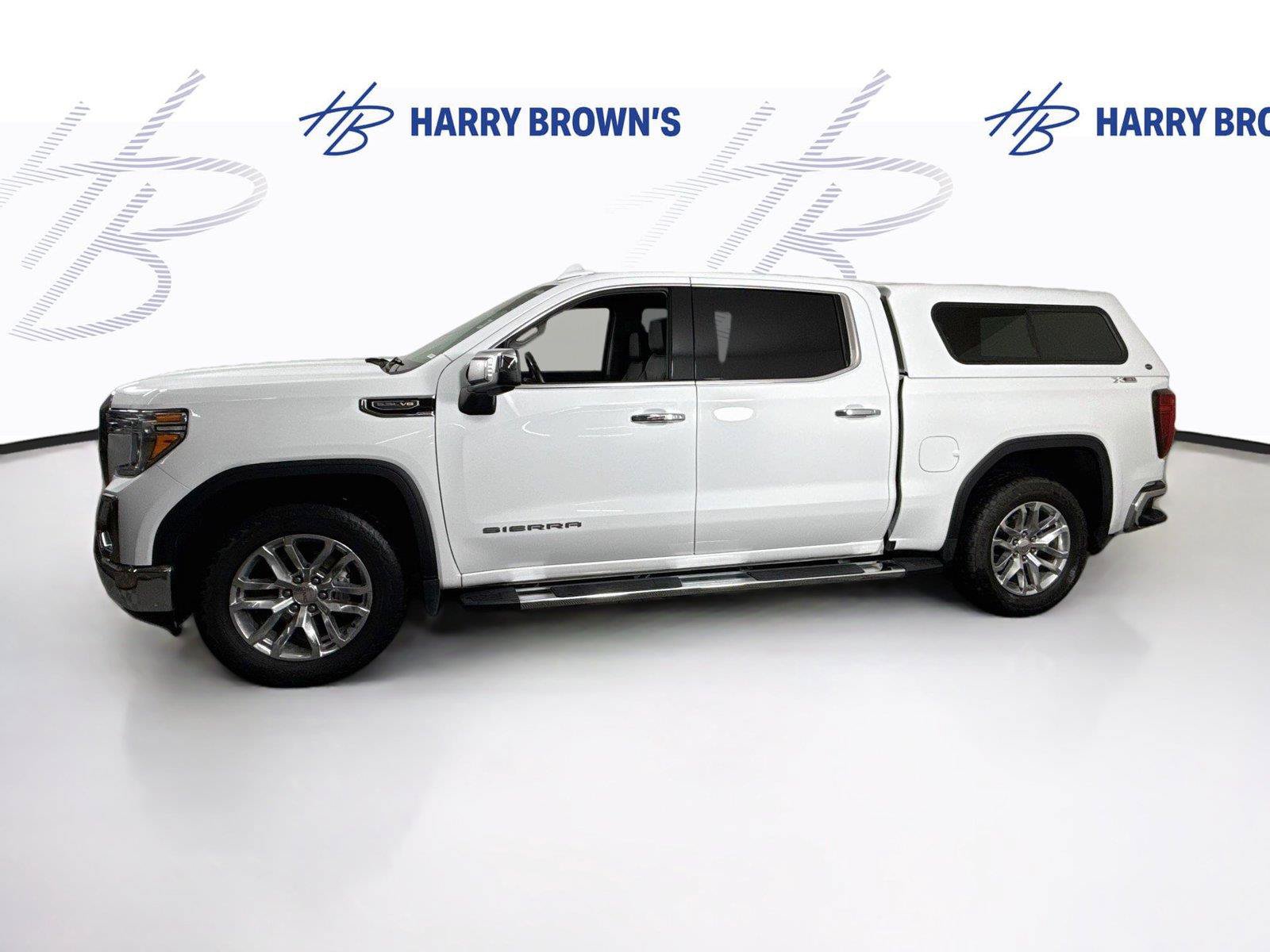 Used 2022 GMC Sierra 1500 SLT w/ SLT Premium Package AWD/4WD image 27