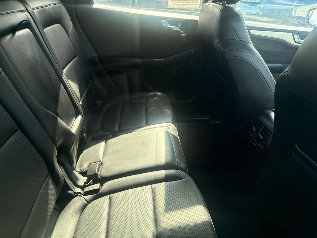 Used 2020 Ford Escape SEL FWD image 33