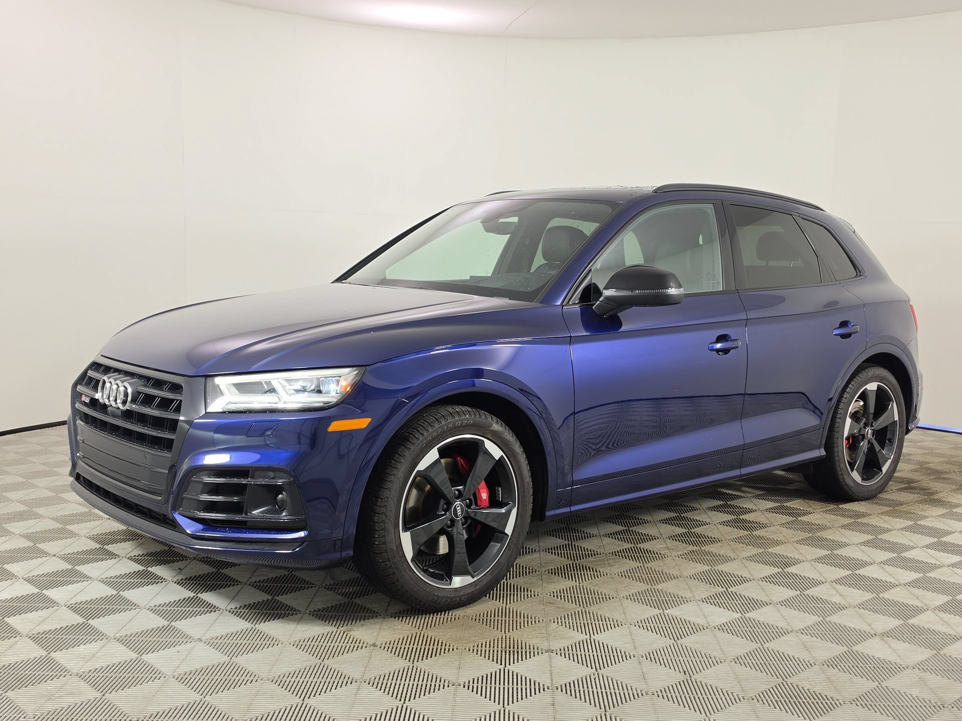 Used 2020 Audi SQ5 Prestige AWD/4WD image 3