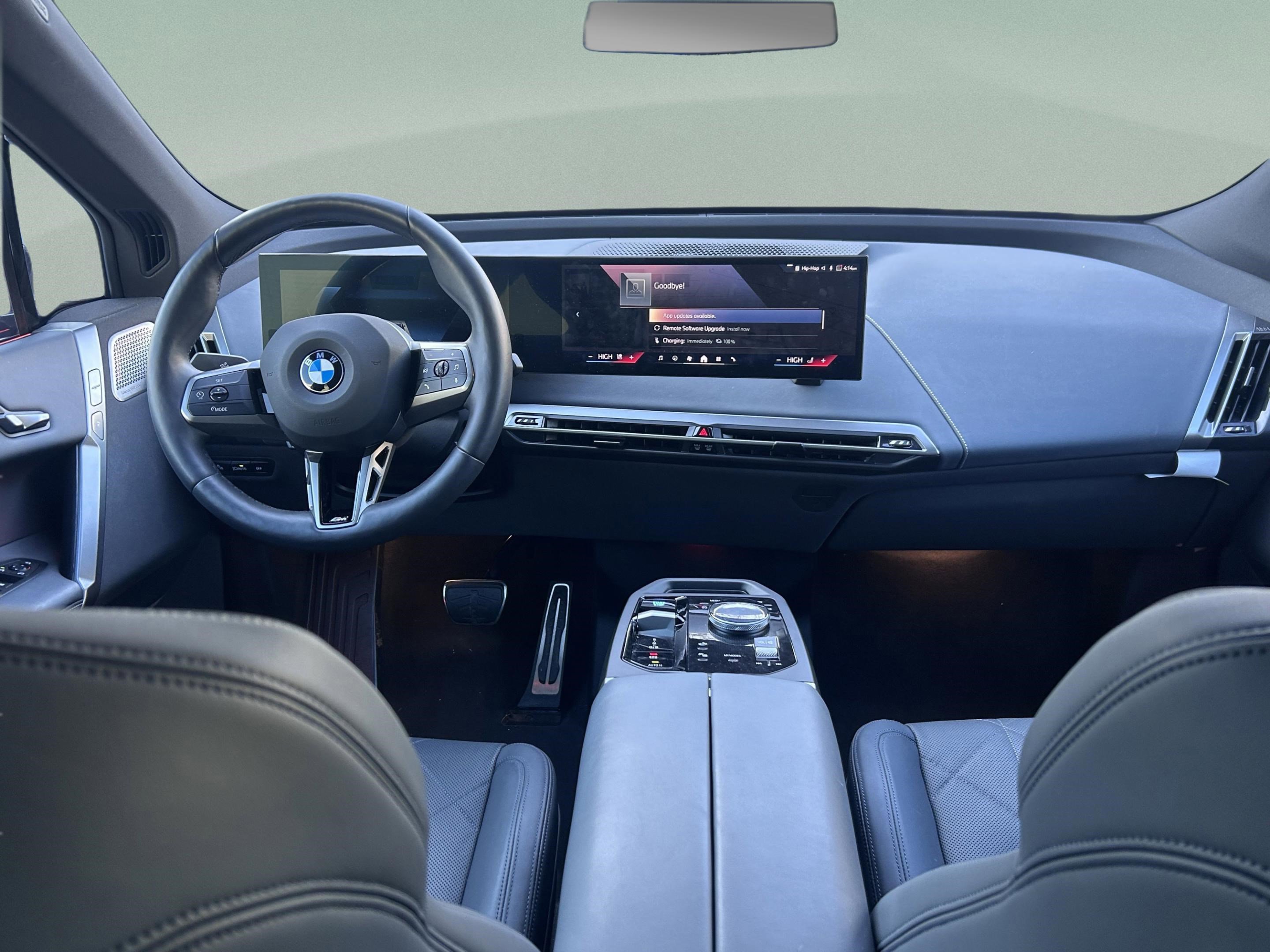 Used 2026 BMW iX xDrive60 w/ M Sport Package image 9