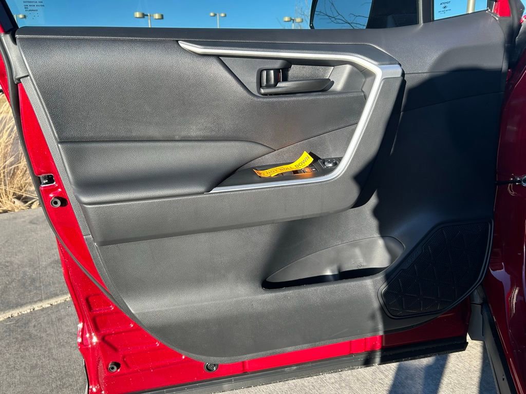 New 2025 Toyota RAV4 LE image 20