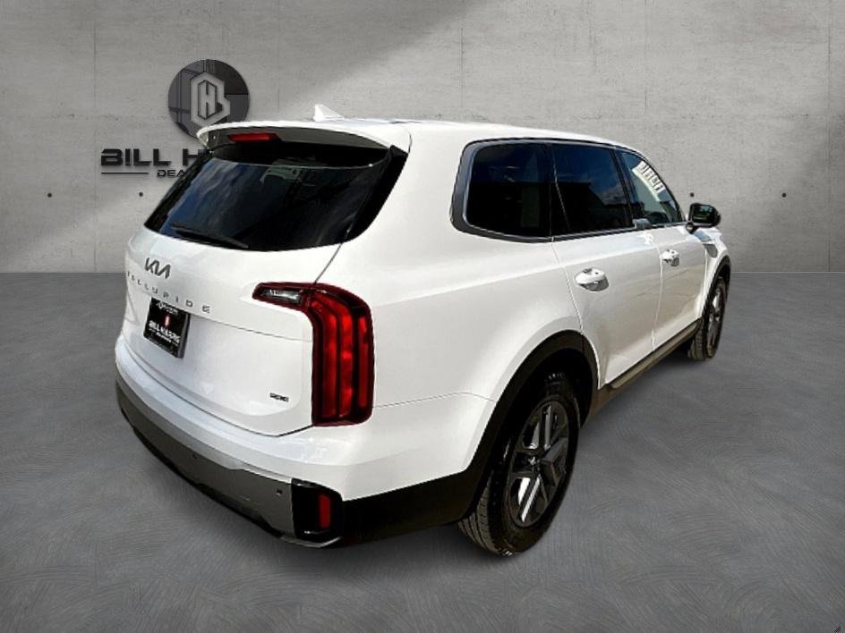 Used 2023 Kia Telluride LX image 10