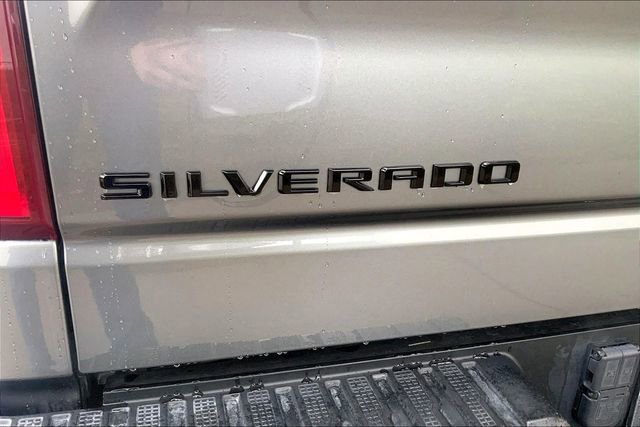 Used 2021 Chevrolet Silverado 1500 LT Trail Boss w/ Convenience Package II image 8