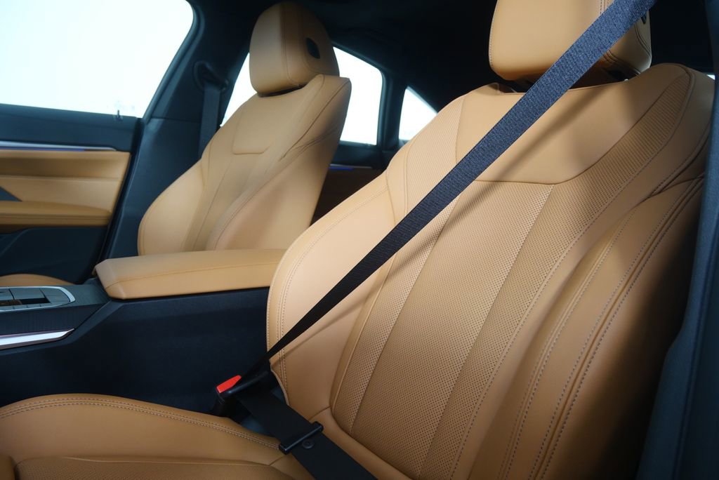 New 2026 BMW i4 eDrive40 w/ M Sport Package image 11