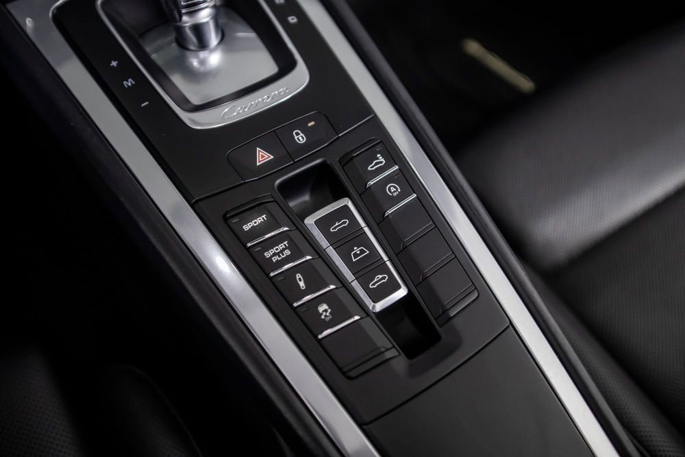 Used 2012 Porsche 911 Carrera S image 33