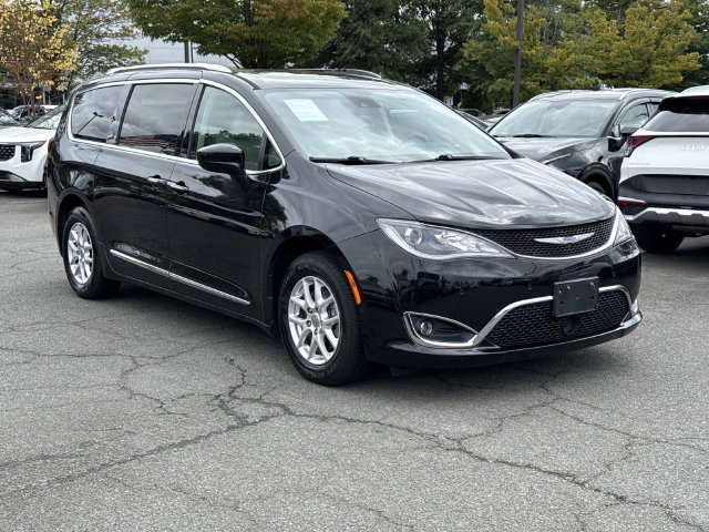 Used 2020 Chrysler Pacifica Touring-L