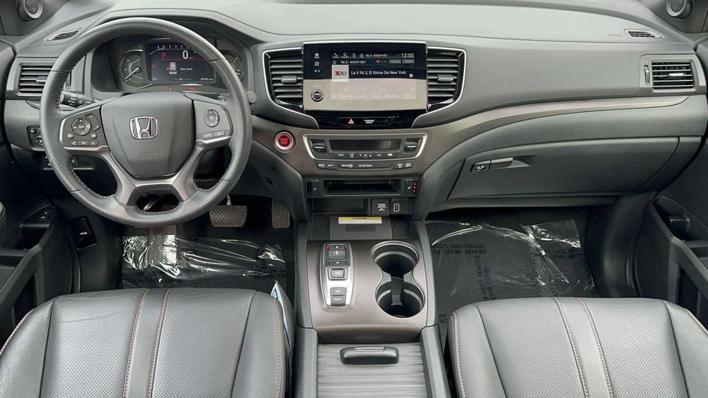 Certified 2023 Honda Passport TrailSport image 10
