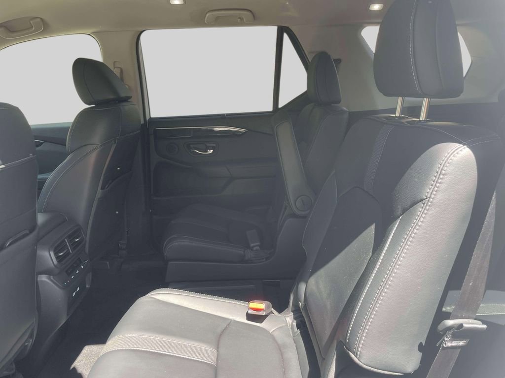 Used 2023 Honda Pilot EX-L image 11