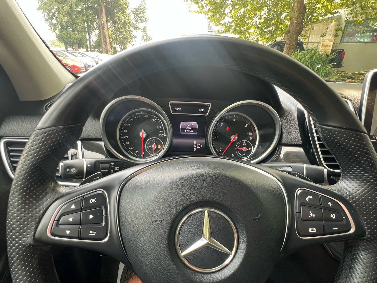 Used 2016 Mercedes-Benz GLE 300d 4MATIC image 27