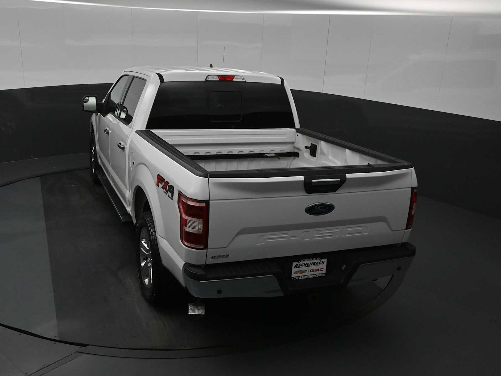 Used 2019 Ford F150 XLT w/ Equipment Group 302A Luxury AWD/4WD image 15